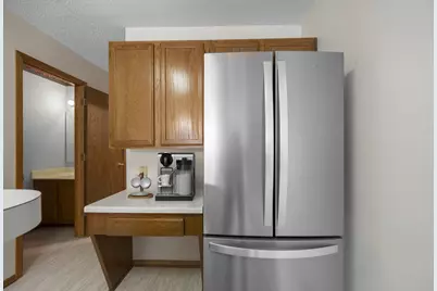 2611 Concord Way, Mendota Heights, MN 55120 - Photo 26