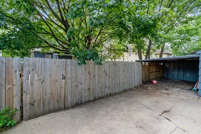 4139 Fremont Avenue N, Minneapolis, MN 55412 - Photo 30