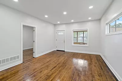 4139 Fremont Avenue N, Minneapolis, MN 55412 - Photo 16
