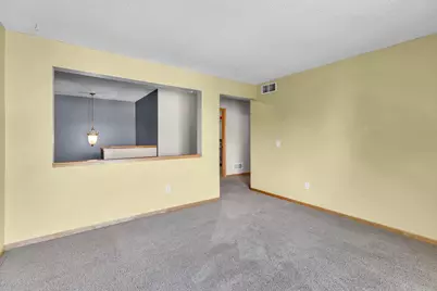 9795 Vagabond Lane N, Maple Grove, MN 55311 - Photo 10