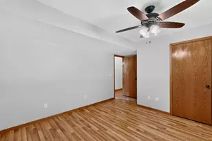 290 5th Ave SE, Plainview, MN 55964 - Photo 24