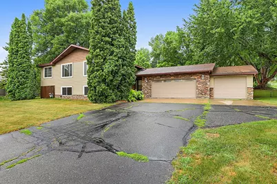 15 14th Avenue S, Cold Spring, MN 56320 - Photo 2