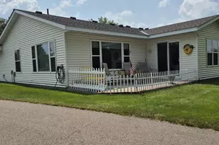 1404 Presidential Dr, Northfield, MN 55057 - Photo 24