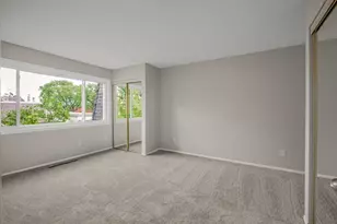 1005 W 105th St, Bloomington, MN 55431 - Photo 18