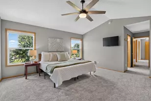 945 Westchester Ave, Shakopee, MN 55379 - Photo 16