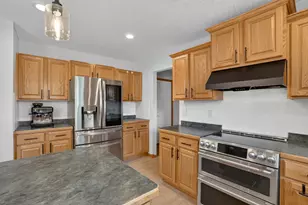 945 Westchester Ave, Shakopee, MN 55379 - Photo 10