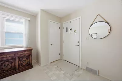 1208 18th Street S, Moorhead, MN 56560 - Photo 4