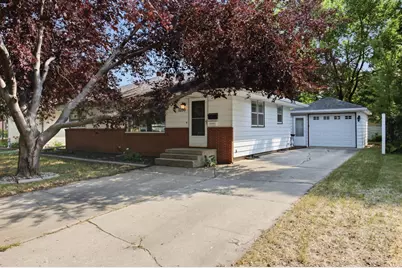 1208 18th Street S, Moorhead, MN 56560 - Photo 1