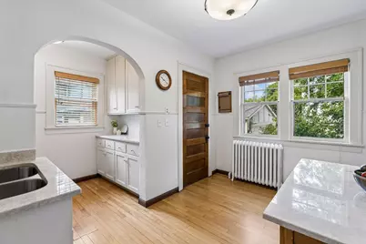 3001 W 47th Street, Minneapolis, MN 55410 - Photo 10