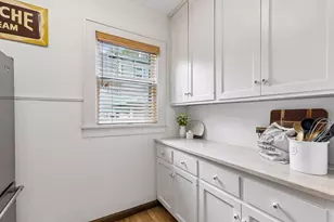 3001 W 47th St, Minneapolis, MN 55410 - Photo 18