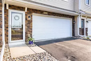1668 Windigo Ln, Shakopee, MN 55379 - Photo 2