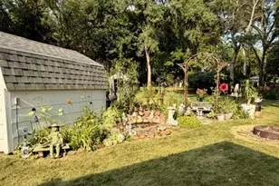 1113 Drake Ave, Windom, MN 56101 - Photo 24