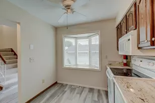 2174 Tower Ct, Woodbury, MN 55125 - Photo 16
