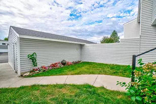 2174 Tower Ct, Woodbury, MN 55125 - Photo 42