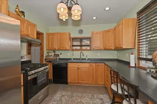 5215 E 2nd St, Superior, WI 54880 - Photo 16