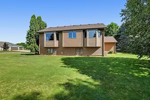 6022 Prairie Rose Dr, Saint Cloud, MN 56303 - Photo 36