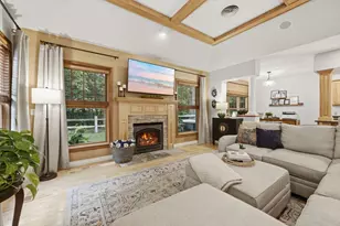 514 Julia Cir, Spicer, MN 56288 - Photo 4