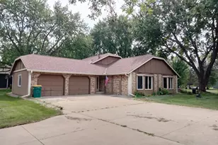 26450 Smithtown Rd, Shorewood, MN 55331 - Photo 1