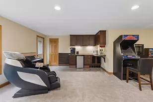 536 Raider Dr, Hudson, WI 54016 - Photo 38