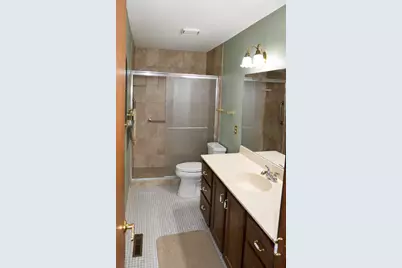1636 6th Avenue SW #2, Rochester, MN 55902 - Photo 12