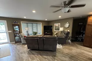 326 Rock River Dr, Edgerton, MN 56128 - Photo 4
