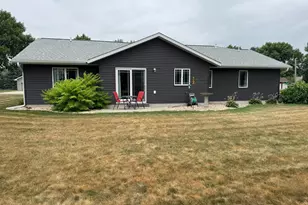 326 Rock River Dr, Edgerton, MN 56128 - Photo 22
