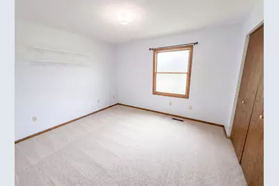 1720 24th Avenue SE, Rochester, MN 55904 - Photo 12