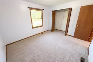 1720 24th Ave SE, Rochester, MN 55904 - Photo 4