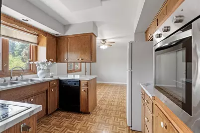 444 County Road B E, Maplewood, MN 55117 - Photo 12