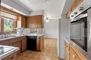 444 County Rd B E, Maplewood, MN 55117 - Photo 12