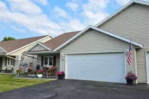 114 6th Ave N E, Elgin, MN 55932 - Photo 2