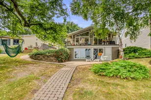 672 S Shore Dr, Detroit Lakes, MN 56501 - Photo 2