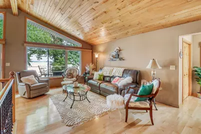 672 S Shore Drive, Detroit Lakes, MN 56501 - Photo 6
