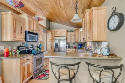 672 S Shore Drive, Detroit Lakes, MN 56501 - Photo 12