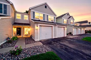 855 Providence Dr, Shakopee, MN 55379 - Photo 1