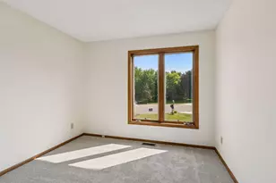 4635 Yorktown Ln N, Plymouth, MN 55442 - Photo 24