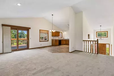 4635 Yorktown Lane N, Plymouth, MN 55442 - Photo 12