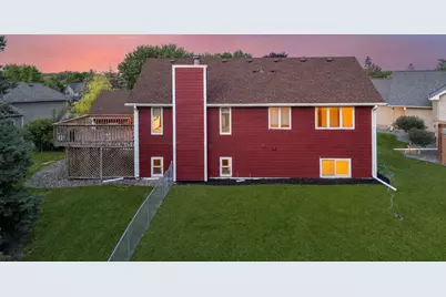 4635 Yorktown Lane N, Plymouth, MN 55442 - Photo 4