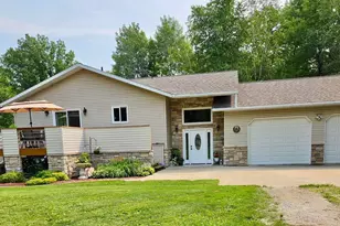 1872 State Hwy 11 SE, Baudette, MN 56623 - Photo 4