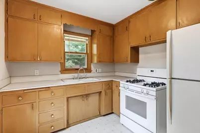 527 Morrison Street, Mora, MN 55051 - Photo 8