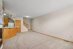 15345 Greenhaven Ln, Burnsville, MN 55306 - Photo 6