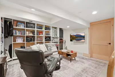 815 Maple Street W, Stillwater, MN 55082 - Photo 20