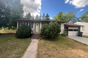1025 3rd St SE, Wadena, MN 56482 - Photo 1
