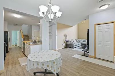 3033 Chamberlain Street N #4, Maplewood, MN 55109 - Photo 10