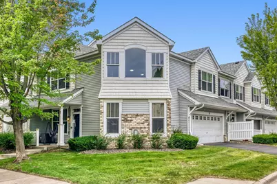 3033 Chamberlain Street N #4, Maplewood, MN 55109 - Photo 1
