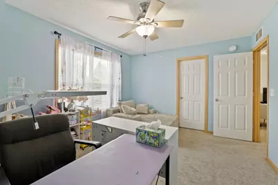 3033 Chamberlain Street N #4, Maplewood, MN 55109 - Photo 26