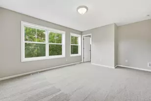 3012 Cottage Ln N, Maplewood, MN 55109 - Photo 18