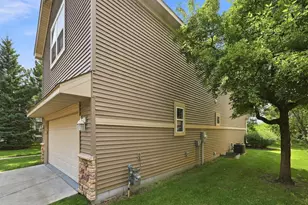 3012 Cottage Ln N, Maplewood, MN 55109 - Photo 44