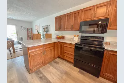 511 E Front Street, Battle Lake, MN 56515 - Photo 12