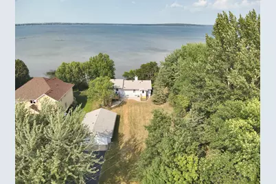 511 E Front Street, Battle Lake, MN 56515 - Photo 2